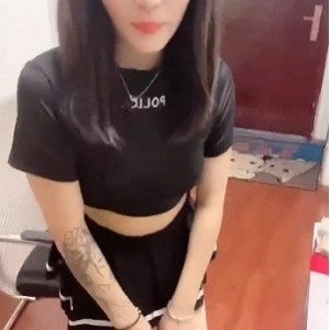 美女御姐小语合集8V9GB百度云