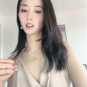 抖音美女鱼鱼互动视频资源16V445M